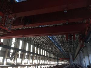 起重机铝厂施工现场